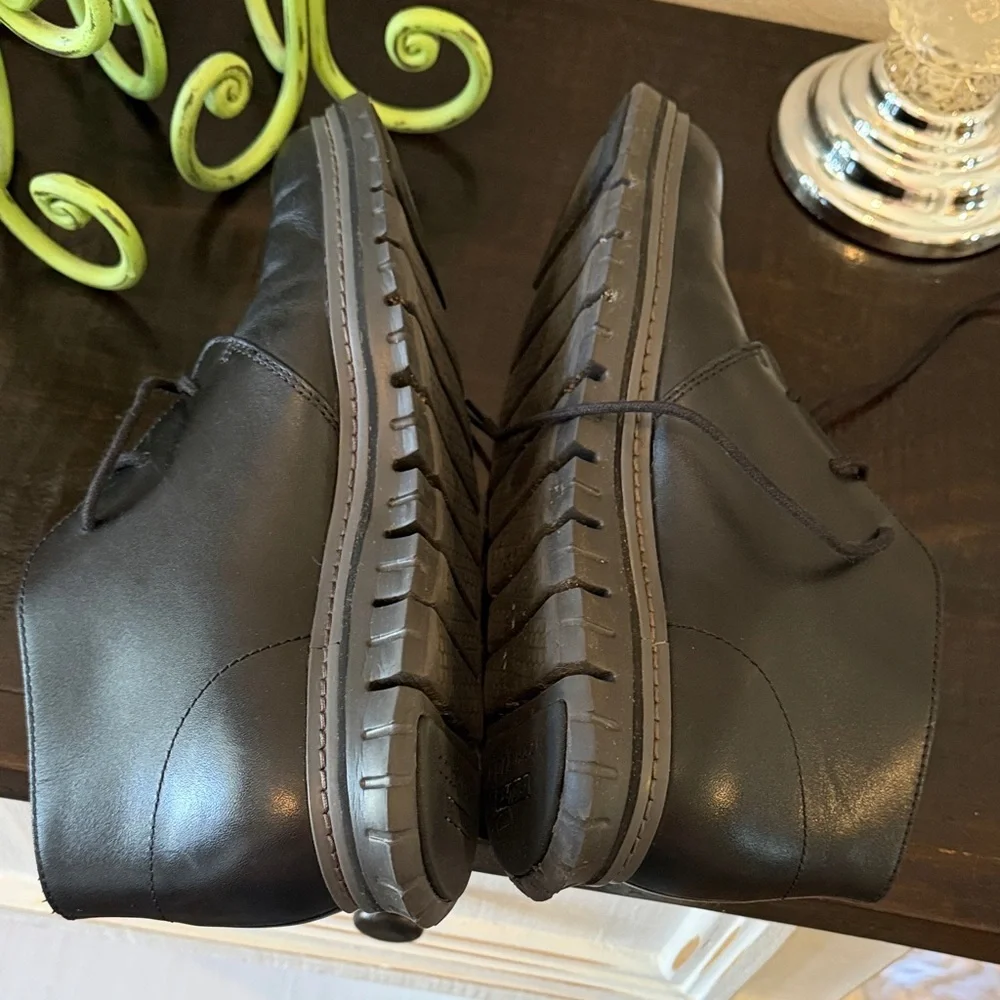 Cole Haan elegant black